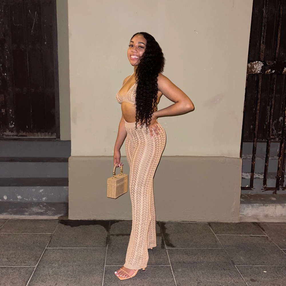 Meet your Posher, Kenise